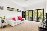 https://images.listonce.com.au/custom/160x/listings/125-finlay-street-brown-hill-vic-3350/998/01603998_img_05.jpg?R1mbJUlH08A