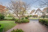 https://images.listonce.com.au/custom/160x/listings/125-highfield-road-camberwell-vic-3124/435/01293435_img_26.jpg?OF88obDUc3g