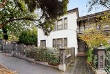 https://images.listonce.com.au/custom/160x/listings/125-isabella-grove-hawthorn-vic-3122/108/01905108_img_01.jpg?LM8ijzGkKb0