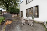 https://images.listonce.com.au/custom/160x/listings/125-isabella-grove-hawthorn-vic-3122/108/01905108_img_10.jpg?L069WxlFKt8