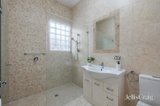 https://images.listonce.com.au/custom/160x/listings/125-jasper-road-bentleigh-vic-3204/633/01954633_img_15.jpg?tPLIcd4m1iM