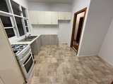 https://images.listonce.com.au/custom/160x/listings/125-lavidge-road-ashwood-vic-3147/615/01733615_img_05.jpg?rK1SQ9Dw5BQ