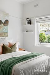 https://images.listonce.com.au/custom/160x/listings/125-murrumbeena-road-murrumbeena-vic-3163/375/01987375_img_14.jpg?h0F2lhtuBfM