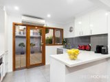 https://images.listonce.com.au/custom/160x/listings/125-napier-street-south-melbourne-vic-3205/135/01088135_img_10.jpg?VP9rZ8OCfC0