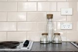 https://images.listonce.com.au/custom/160x/listings/125-summerlea-grove-hawthorn-vic-3122/843/01683843_img_05.jpg?rbE89Nxpayc