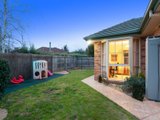 https://images.listonce.com.au/custom/160x/listings/125-taylor-road-mooroolbark-vic-3138/960/01523960_img_18.jpg?jAFts204Fa8