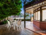 https://images.listonce.com.au/custom/160x/listings/125-wallace-crescent-strathmore-vic-3041/332/00847332_img_08.jpg?iaiOkRQkbzA