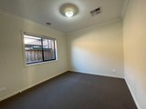 https://images.listonce.com.au/custom/160x/listings/125-wurrook-circuit-north-geelong-vic-3215/277/01738277_img_06.jpg?HIDfZadlT0Q