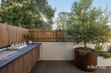 https://images.listonce.com.au/custom/160x/listings/1253-new-street-brighton-vic-3186/328/01862328_img_08.jpg?vde0wQJNOJY