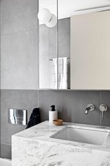 https://images.listonce.com.au/custom/160x/listings/1254-wattletree-road-malvern-vic-3144/389/01016389_img_21.jpg?FD_K0hHj2zw