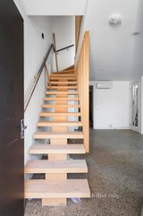 https://images.listonce.com.au/custom/160x/listings/1256787-13-dight-street-collingwood-vic-3066/975/01720975_img_07.jpg?XFB_7MEzaYg