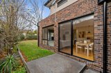 https://images.listonce.com.au/custom/160x/listings/1257-elgar-road-surrey-hills-vic-3127/652/01735652_img_10.jpg?vKcoi97xWTs
