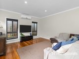 https://images.listonce.com.au/custom/160x/listings/125a-pembroke-road-mooroolbark-vic-3138/690/01525690_img_02.jpg?fgilQ-nlgLo