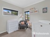 https://images.listonce.com.au/custom/160x/listings/125a-pembroke-road-mooroolbark-vic-3138/690/01525690_img_09.jpg?C6L8-KpAS_A