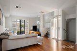 https://images.listonce.com.au/custom/160x/listings/126-beach-street-port-melbourne-vic-3207/208/01938208_img_03.jpg?EDQzLcVKi30