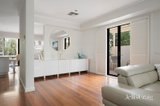 https://images.listonce.com.au/custom/160x/listings/126-beach-street-port-melbourne-vic-3207/208/01938208_img_05.jpg?H660F9dfcY0