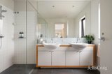 https://images.listonce.com.au/custom/160x/listings/126-beach-street-port-melbourne-vic-3207/208/01938208_img_13.jpg?rHkdQc11Sdc
