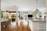 https://images.listonce.com.au/custom/160x/listings/126-dalgetty-road-beaumaris-vic-3193/958/01767958_img_06.jpg?HXNccP3l5JE