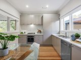 https://images.listonce.com.au/custom/160x/listings/126-eastfield-road-croydon-south-vic-3136/592/00959592_img_06.jpg?gKBMWFPmJq8