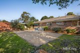https://images.listonce.com.au/custom/160x/listings/126-esther-crescent-mooroolbark-vic-3138/620/01903620_img_14.jpg?adPxIlQH6-s