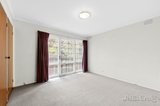 https://images.listonce.com.au/custom/160x/listings/126-fernside-avenue-briar-hill-vic-3088/820/01702820_img_04.jpg?8b4AmZk46ls