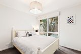 https://images.listonce.com.au/custom/160x/listings/126-gladstone-road-briar-hill-vic-3088/340/00627340_img_08.jpg?sxLq5Il2OJU