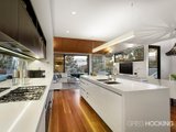 https://images.listonce.com.au/custom/160x/listings/126-heath-street-port-melbourne-vic-3207/013/01087013_img_07.jpg?bvxCylXqvsY