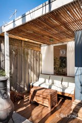 https://images.listonce.com.au/custom/160x/listings/126-hutton-street-thornbury-vic-3071/931/01769931_img_13.jpg?M9EJvq9Bv4Q