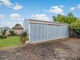 https://images.listonce.com.au/custom/160x/listings/126-learmonth-road-wendouree-vic-3355/811/00969811_img_08.jpg?z4Jf2m063Ng