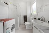 https://images.listonce.com.au/custom/160x/listings/126-mount-alexander-road-travancore-vic-3032/145/01737145_img_05.jpg?SNAa5wqqTwk