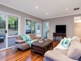 https://images.listonce.com.au/custom/160x/listings/126-pembroke-road-mooroolbark-vic-3138/444/01524444_img_08.jpg?q-DjZLmPY_E