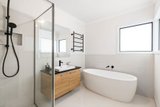 https://images.listonce.com.au/custom/160x/listings/126-streldon-avenue-strathmore-vic-3041/378/00890378_img_02.jpg?JT2BeItfSa8