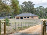 https://images.listonce.com.au/custom/160x/listings/126-tudors-road-smythes-creek-vic-3351/929/01575929_img_09.jpg?odMmqkOdoFU