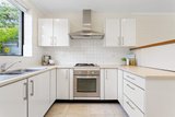 https://images.listonce.com.au/custom/160x/listings/1263-wattle-road-hawthorn-vic-3122/945/01682945_img_05.jpg?L7BdF6-QCBI