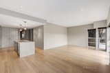 https://images.listonce.com.au/custom/160x/listings/1267-rossmoyne-street-thornbury-vic-3071/827/00697827_img_02.jpg?wiag4tB1PxI