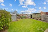 https://images.listonce.com.au/custom/160x/listings/127-beverin-street-sebastopol-vic-3356/369/01580369_img_15.jpg?5_gJHtn9tQM