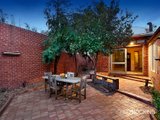 https://images.listonce.com.au/custom/160x/listings/127-canterbury-road-middle-park-vic-3206/821/01087821_img_14.jpg?XPt5S5UDdhY