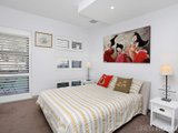 https://images.listonce.com.au/custom/160x/listings/127-clyde-street-newport-vic-3015/120/01202120_img_07.jpg?Qs0Aw4EJPZE