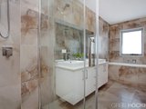 https://images.listonce.com.au/custom/160x/listings/127-clyde-street-newport-vic-3015/120/01202120_img_11.jpg?_Tpo2cw9BWM