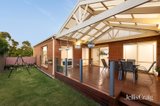 https://images.listonce.com.au/custom/160x/listings/127-mckenna-road-glen-waverley-vic-3150/066/01899066_img_02.jpg?wg7Wj6lzN7Q