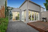 https://images.listonce.com.au/custom/160x/listings/127-napier-street-south-melbourne-vic-3205/092/01352092_img_08.jpg?jhJo49OW6gY