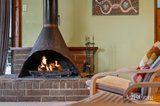 https://images.listonce.com.au/custom/160x/listings/127-reichelt-avenue-montmorency-vic-3094/726/01753726_img_06.jpg?3fponqvS0rs