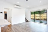 https://images.listonce.com.au/custom/160x/listings/127-silverley-road-croydon-vic-3136/105/01852105_img_05.jpg?sEiUmoK6xyU