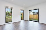 https://images.listonce.com.au/custom/160x/listings/127-silverley-road-croydon-vic-3136/105/01852105_img_07.jpg?EwbaAvr9RdU