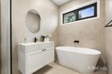 https://images.listonce.com.au/custom/160x/listings/1273-lawrence-road-mount-waverley-vic-3149/624/01828624_img_09.jpg?09Pfw1iYpaM
