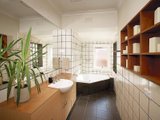 https://images.listonce.com.au/custom/160x/listings/1279-balwyn-road-balwyn-north-vic-3104/585/01684585_img_05.jpg?2MlUHo2hOhU