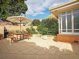 https://images.listonce.com.au/custom/160x/listings/1279-balwyn-road-balwyn-north-vic-3104/585/01684585_img_08.jpg?eQYby4i2JFs