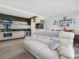 https://images.listonce.com.au/custom/160x/listings/128-crefden-street-maidstone-vic-3012/603/01203603_img_05.jpg?pQMYZnPdMj8