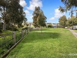 https://images.listonce.com.au/custom/160x/listings/128-crefden-street-maidstone-vic-3012/603/01203603_img_13.jpg?Oly2hppkKzQ