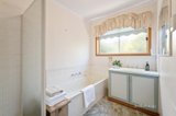 https://images.listonce.com.au/custom/160x/listings/128-cuthberts-road-alfredton-vic-3350/030/01586030_img_11.jpg?tVKuOOSVI9I